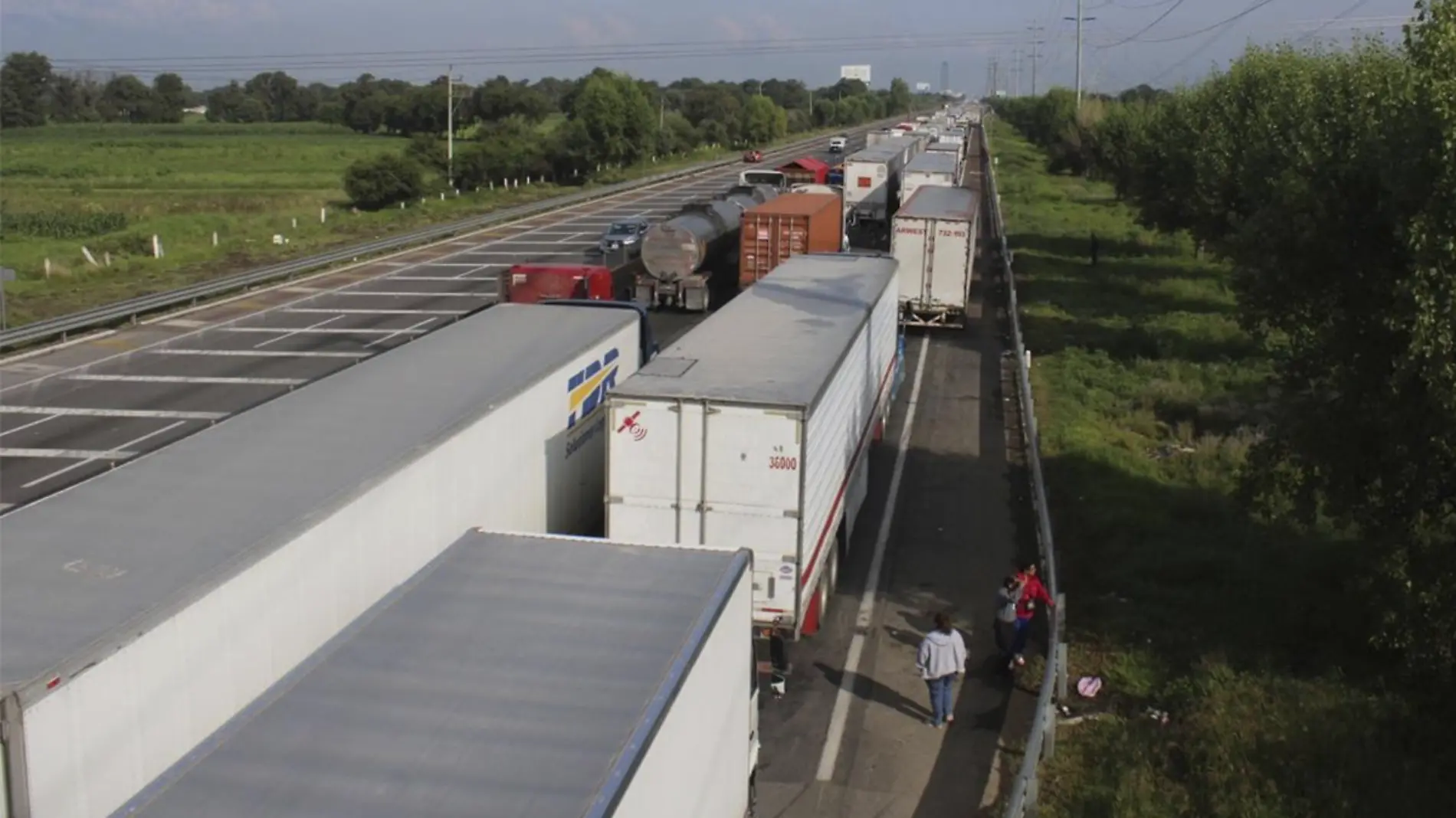 Bloqueo autopista.